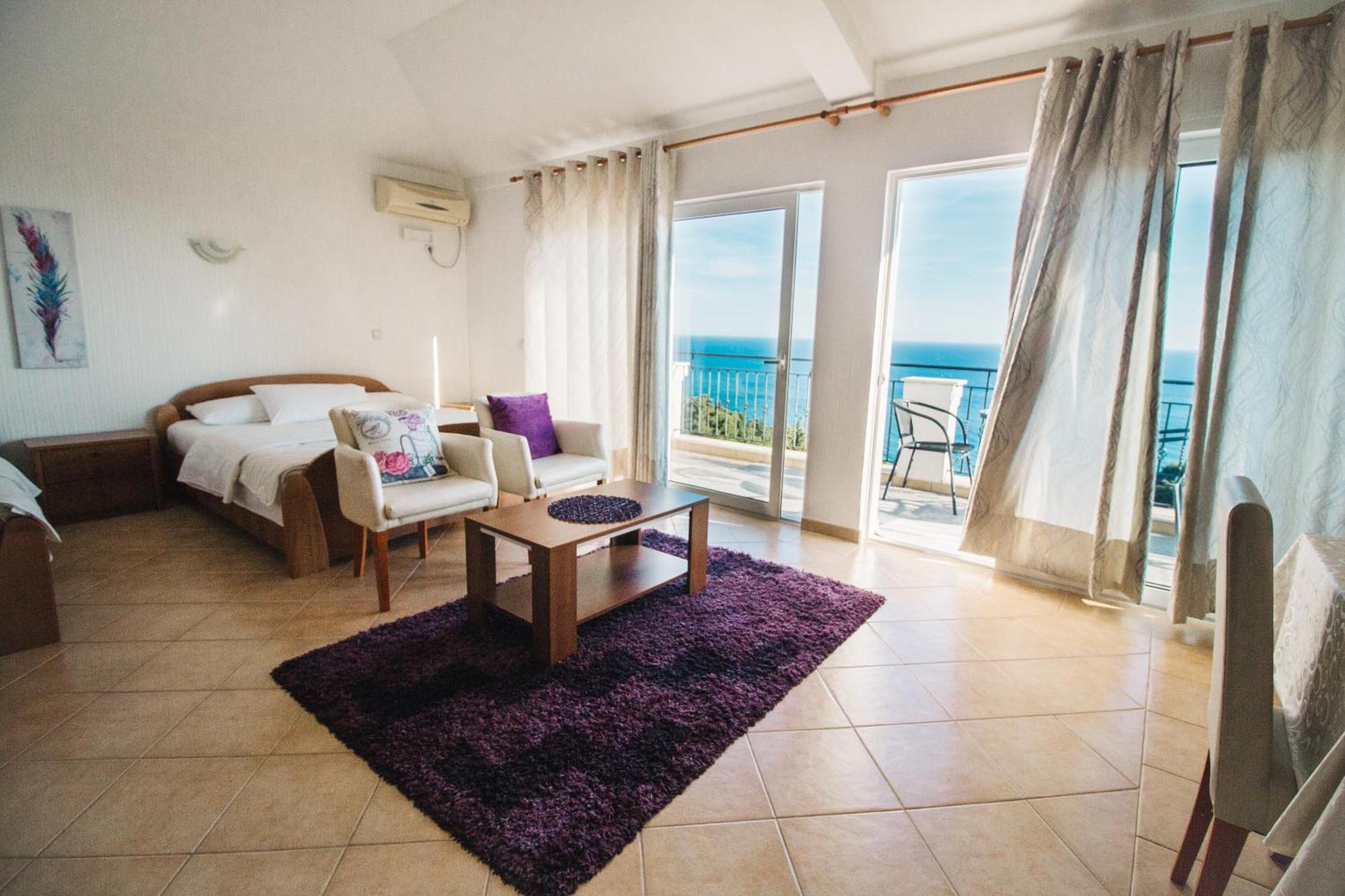 Apartments Hollaj أولتْسي المظهر الخارجي الصورة
